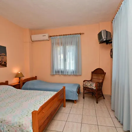 Korinas House 3*
