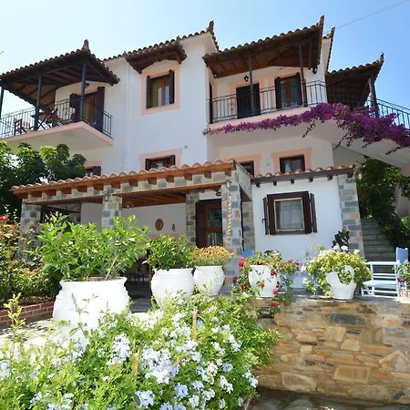 Korinas House 3*