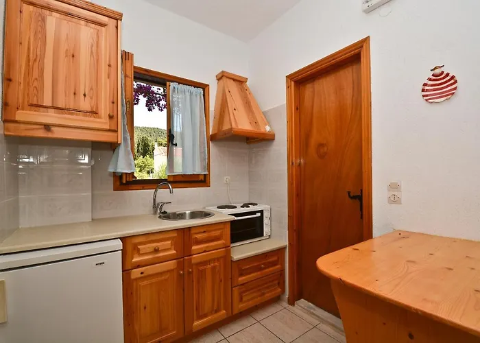 Pensión Korinas House 3*